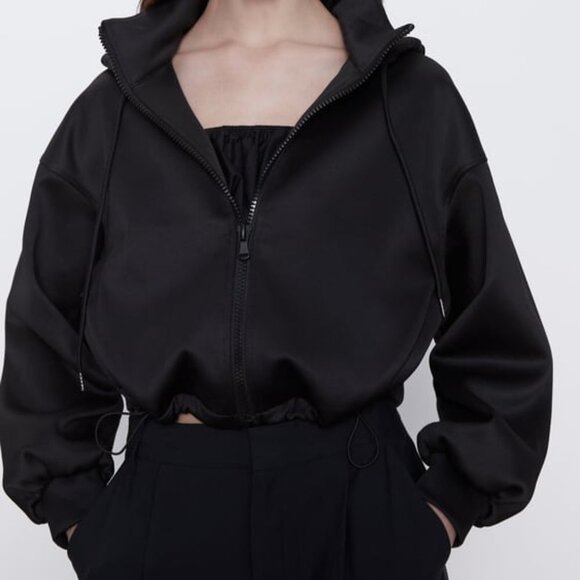 NEW Zara Women's Cropped Hooded Bomber Jogger Jacket Black - Picture 3 of 12